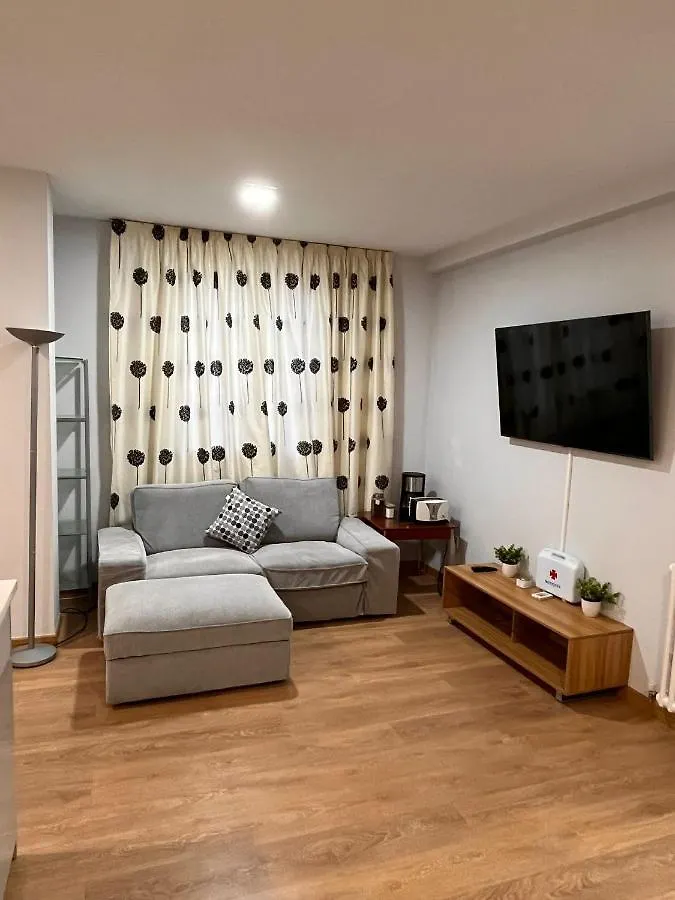 民宿 Habitacion En Vivienda Centrica Bilbao公寓 西班牙